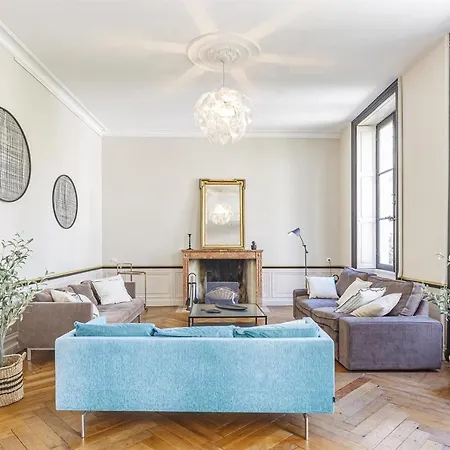 Maison Bossoreil - Savennieres Guest house Angers