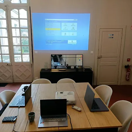 Maison Bossoreil - Savennieres Guest house Angers